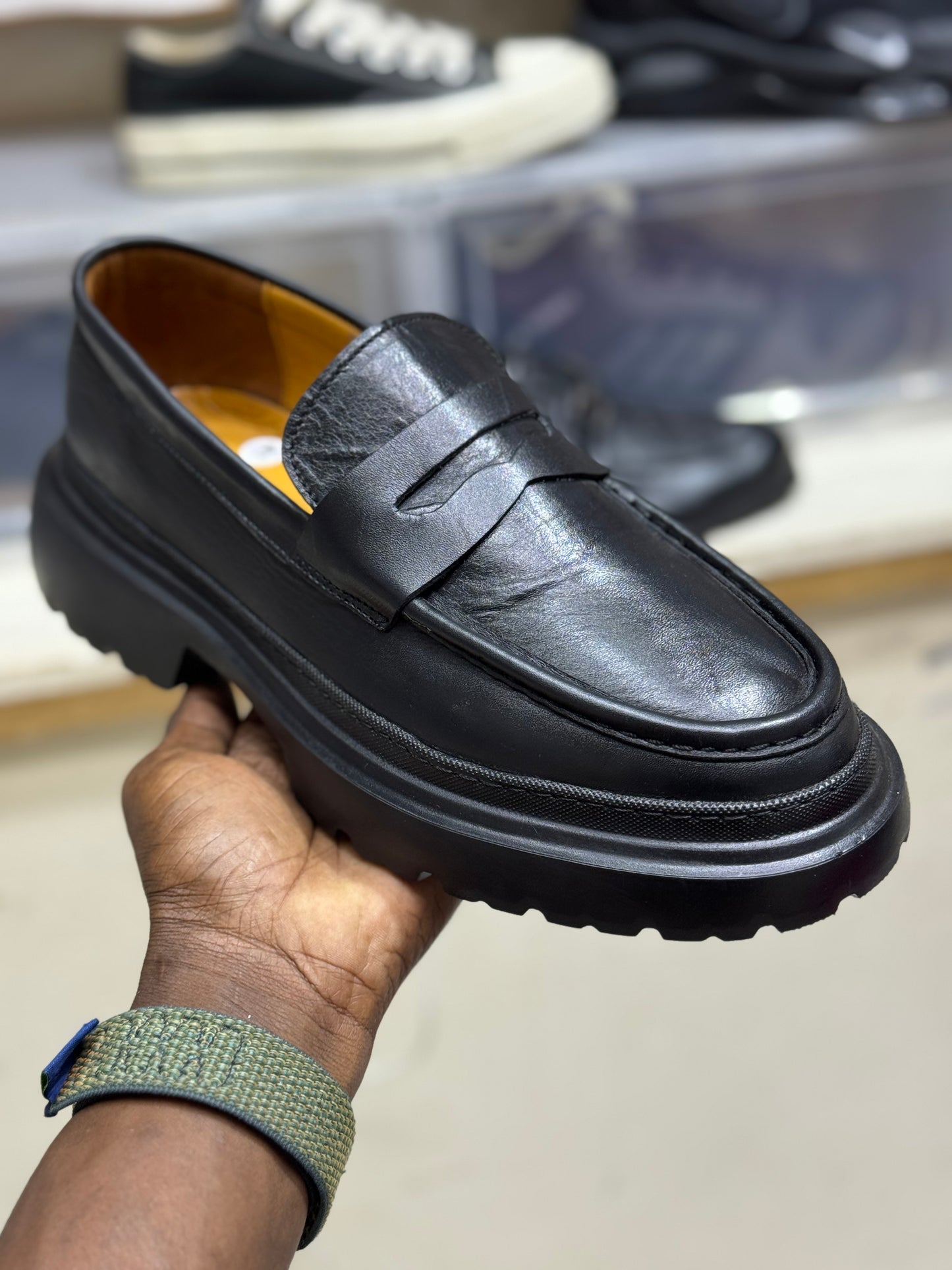 DERBY 100cuir