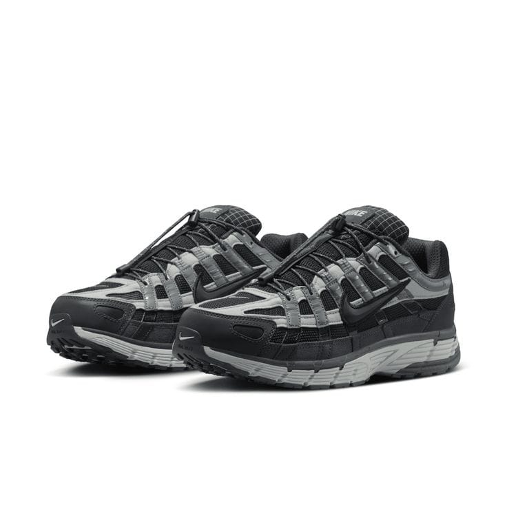 Nike P1000