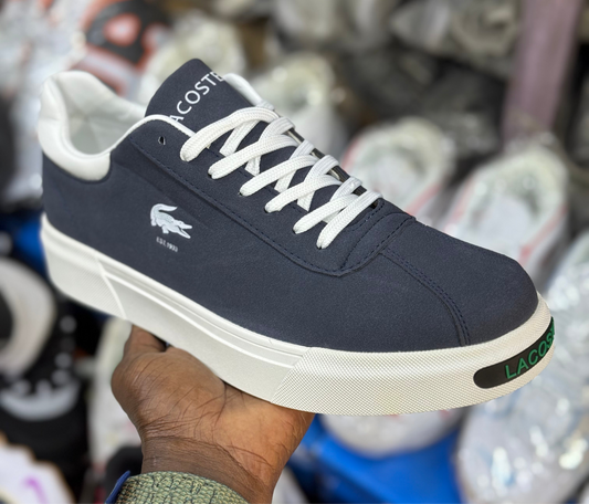 Lacoste rasé